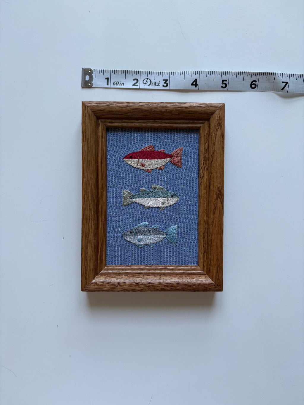Upcycled Framed Embroidery: 3 fishy friends